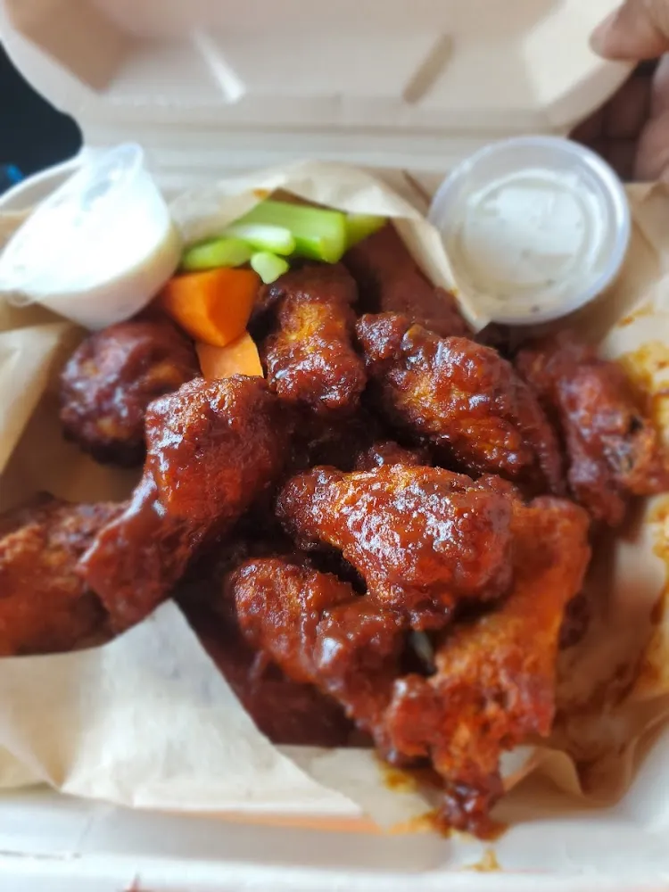 BBQ Buffalo Wings- Extra Crispy
